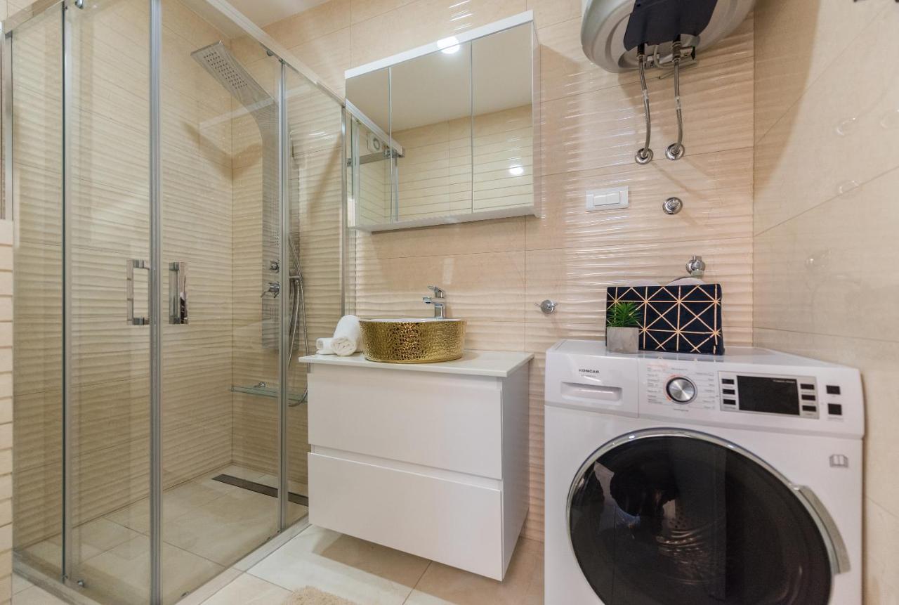 Luxury Apartment Smile-Sea View Makarska Exterior photo